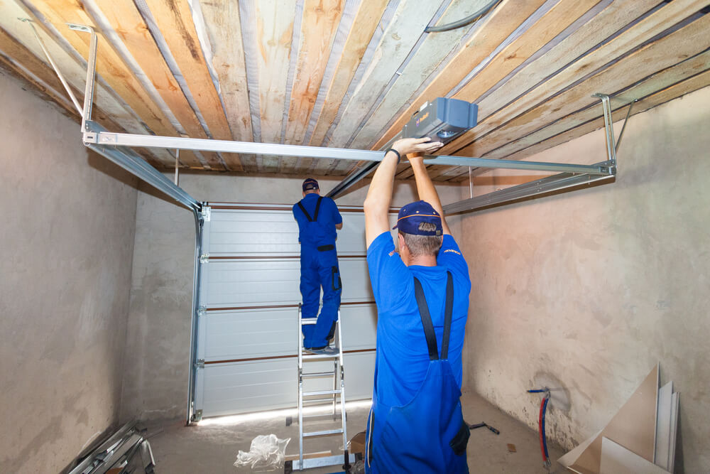 Garage door repairer Greenwich CT