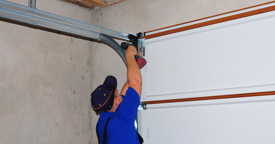 Garage Door Technician Weston