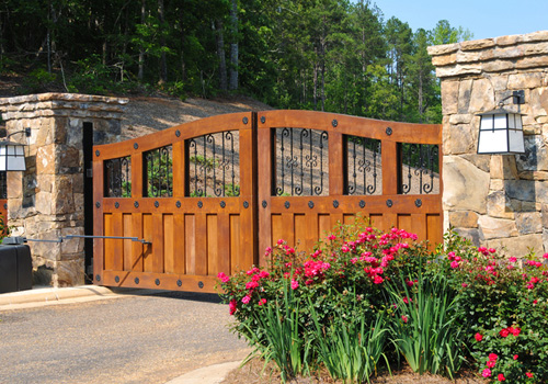 Swing Gate Repair Stamford